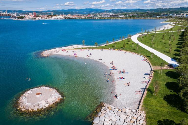 Apartma Zusterna Za Bazenom Копер Экстерьер фото